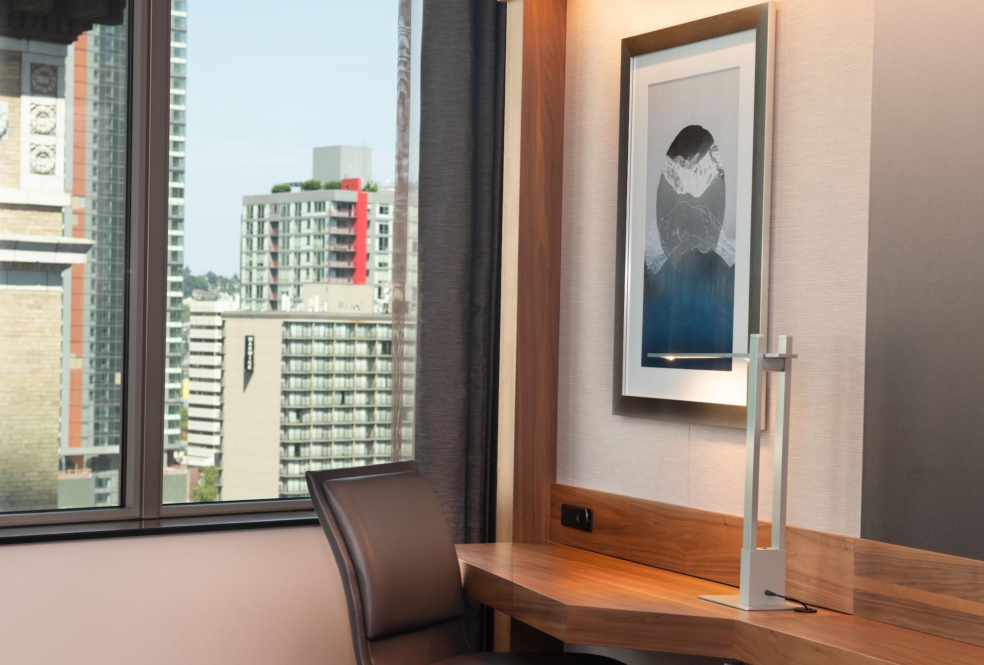 The Charter Hotel Seattle, Curio Collection By Hilton Exteriör bild