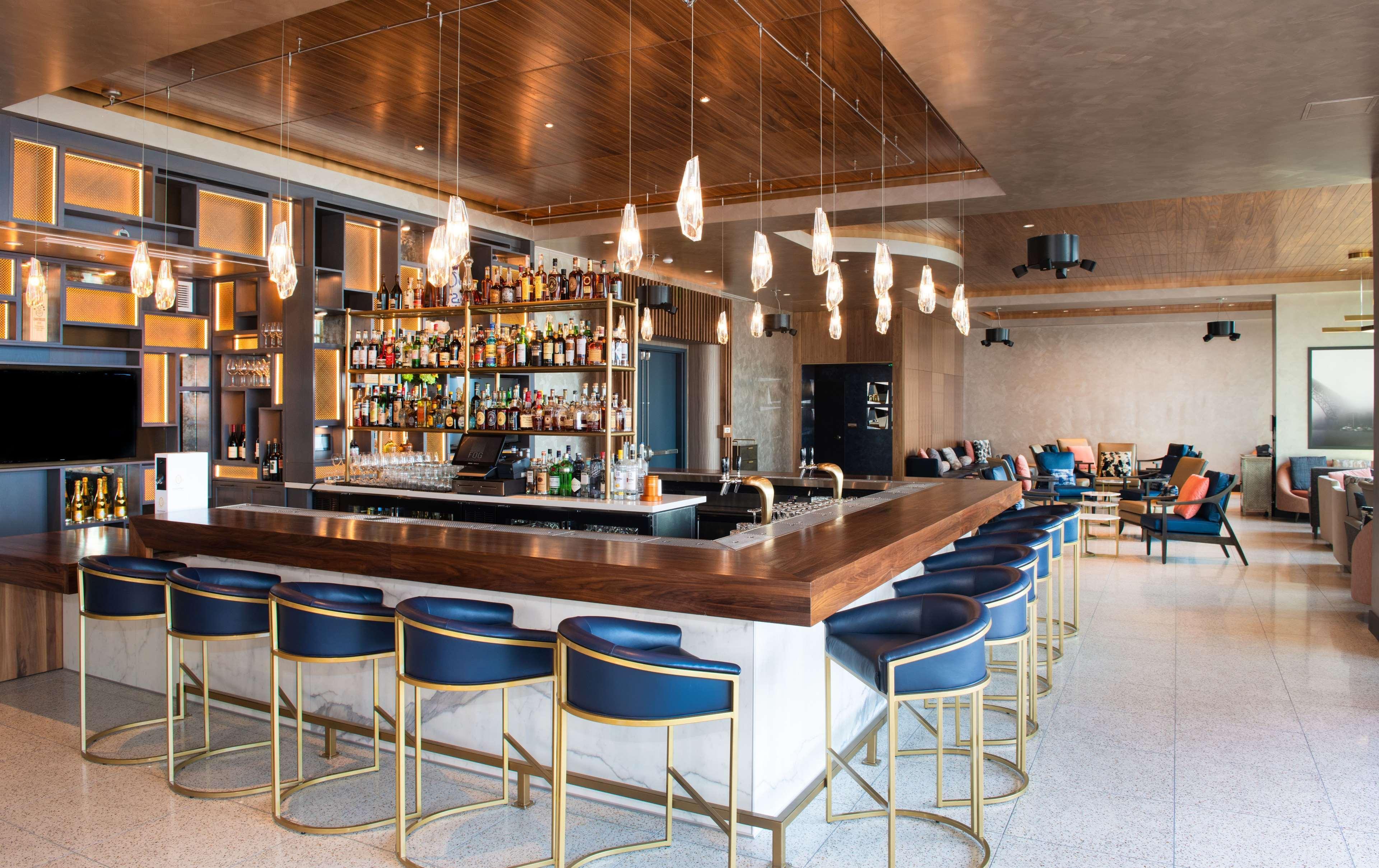The Charter Hotel Seattle, Curio Collection By Hilton Exteriör bild