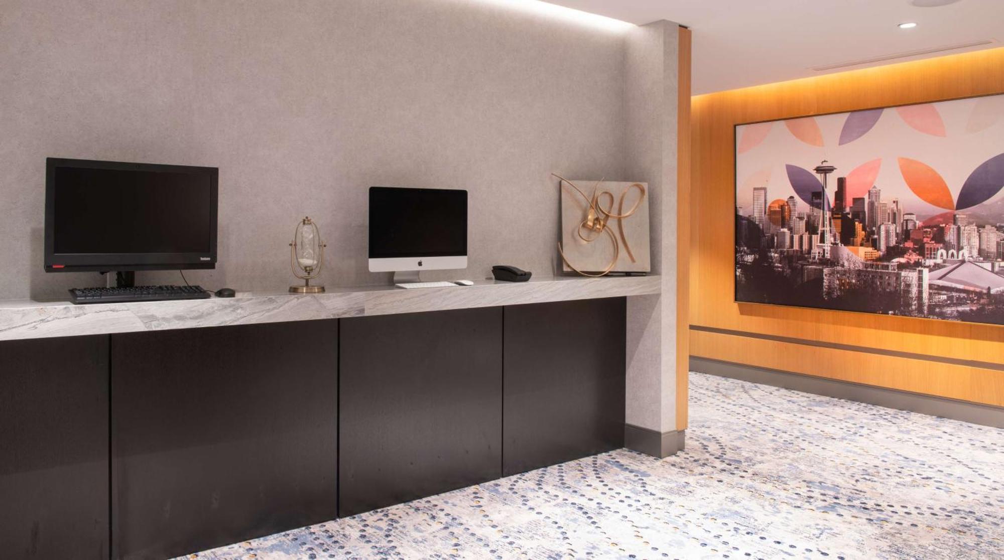The Charter Hotel Seattle, Curio Collection By Hilton Exteriör bild