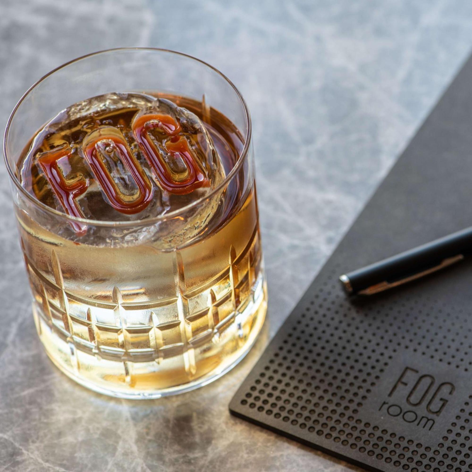 The Charter Hotel Seattle, Curio Collection By Hilton Exteriör bild