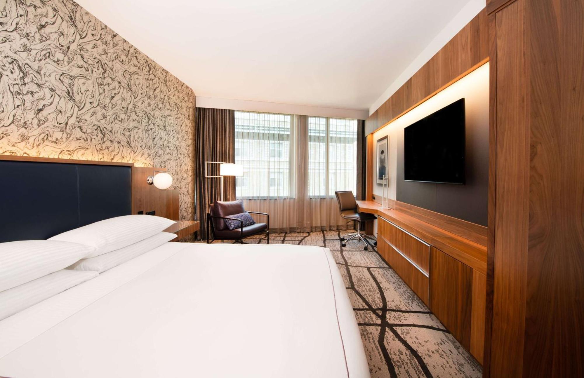 The Charter Hotel Seattle, Curio Collection By Hilton Exteriör bild