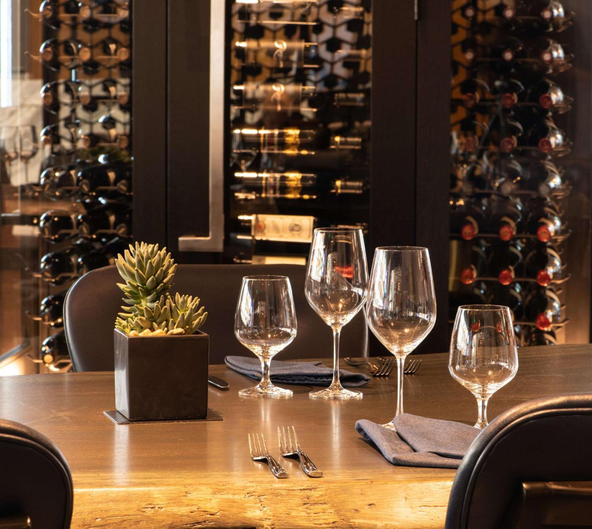 The Charter Hotel Seattle, Curio Collection By Hilton Exteriör bild